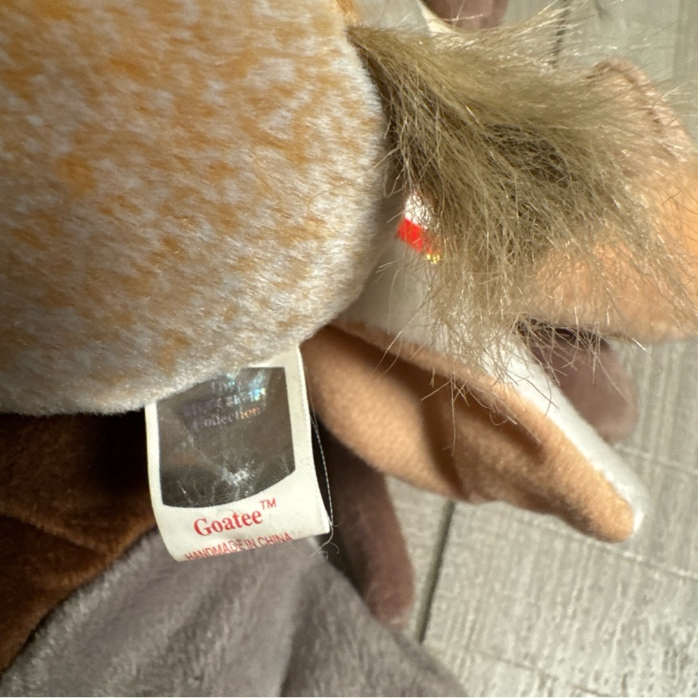 Ty Beanie Baby Lot 8 1990’s Jabber Stretch Whisper Bernie Goatee Canyon Mel Stin - Picture 16 of 16